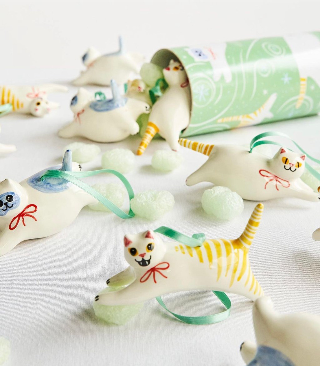 Gonzalo Muíño lleva a sus gatos al árbol de&nbsp;navidad