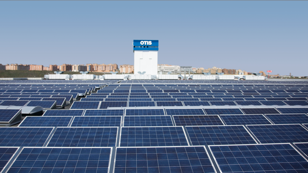Otis Vigo evitará la emisión de 44 toneladas de CO2 al año con la instalación de una planta fotovoltaica