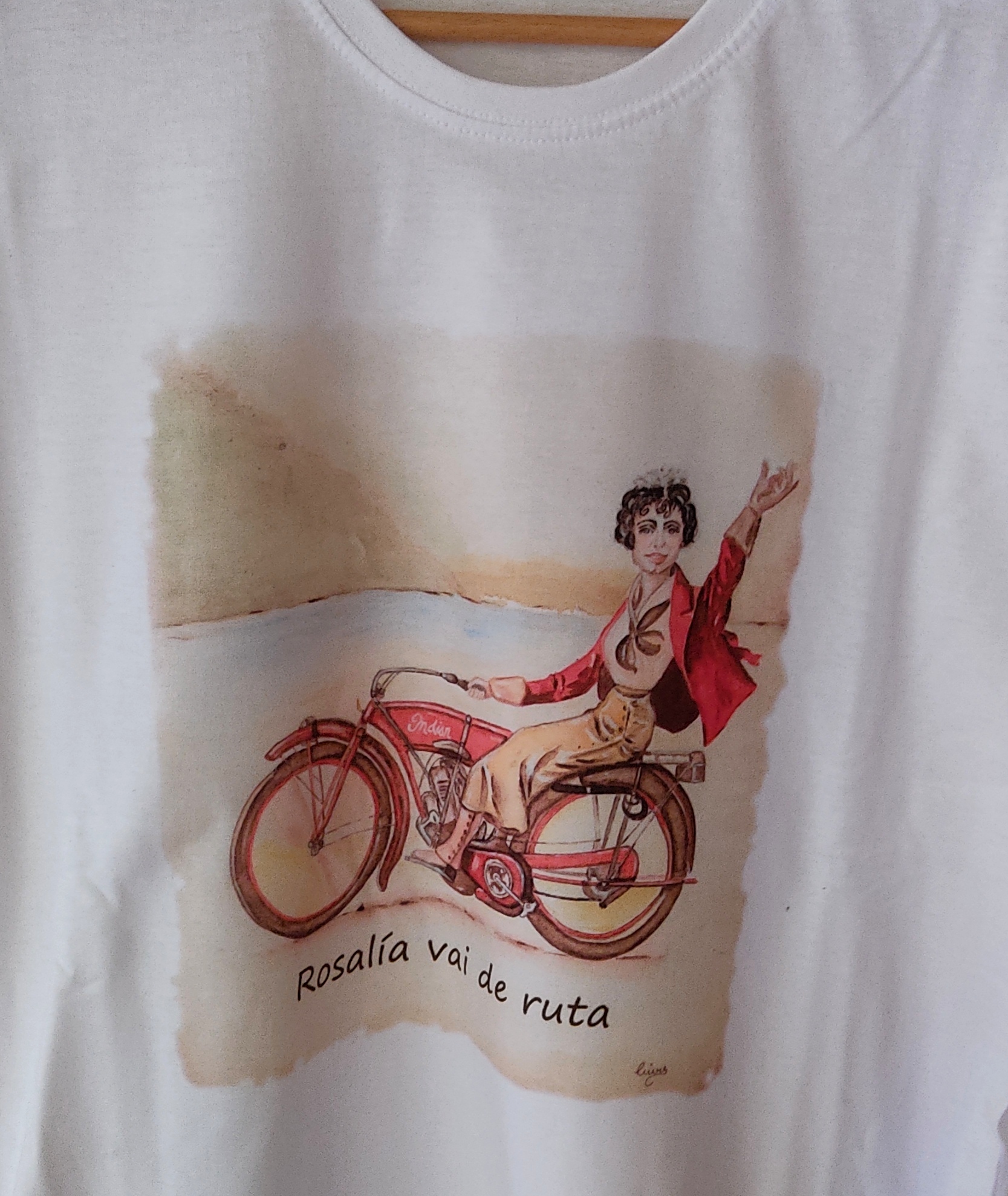 La camiseta Rosalía vai de Ruta ya se puede comprar online