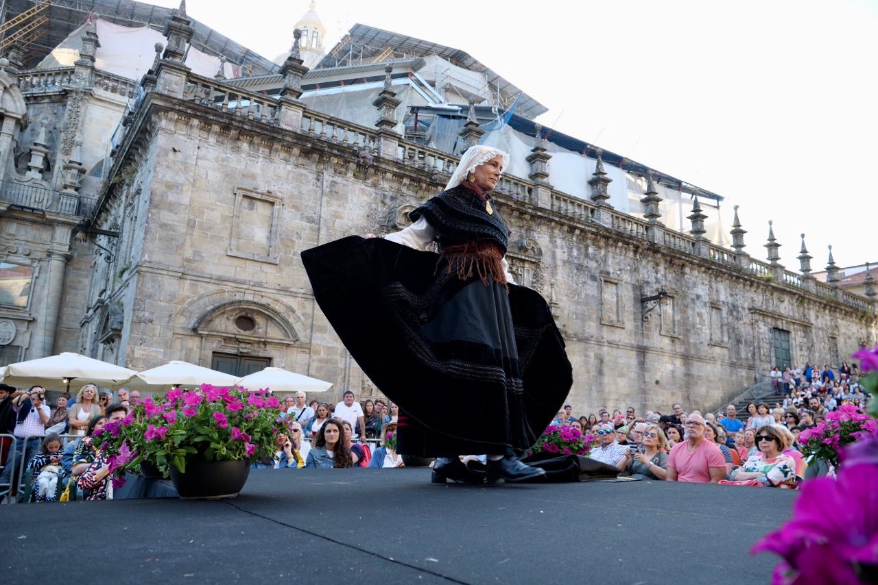O Día do Traxe Galego cumpre 45 edicións de posta en valor da indumentaria tradicional