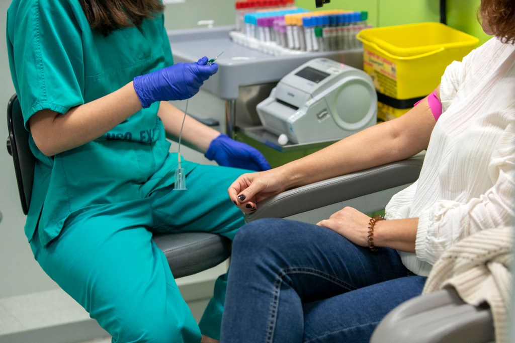 La enfermería clave ante los retos de la longevidad y cronicidad de la población&nbsp;gallega