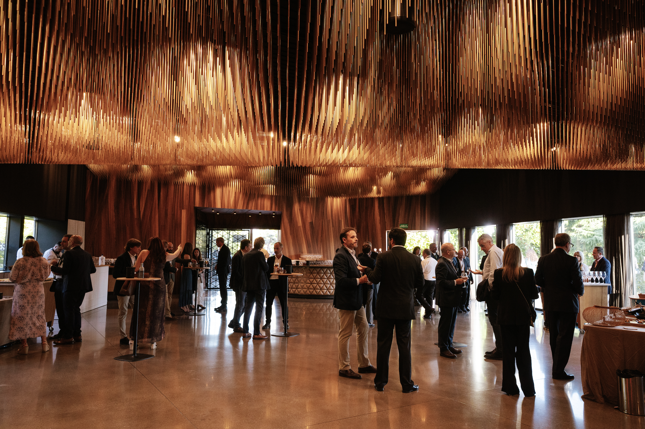 Adrián Castiñeiras y Paloma Lago conducirán la Gala Trezeluzes