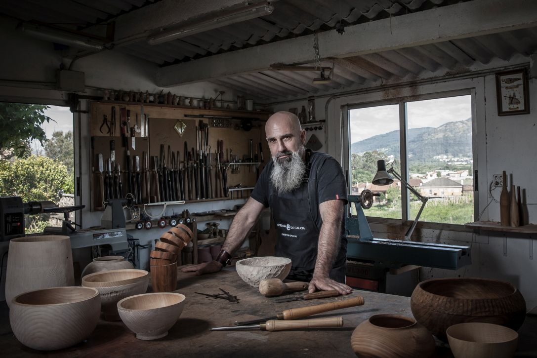 Dous artesáns galegos optan como finalistas aos XVII Premios Nacionais de Artesanía 2024