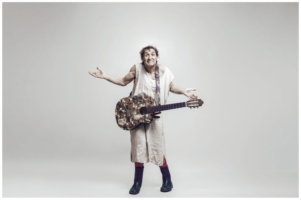 Albert Pla pecha este sábado a programación do CicloPrincipal de outono no Teatro Rosalía de&nbsp;Castro