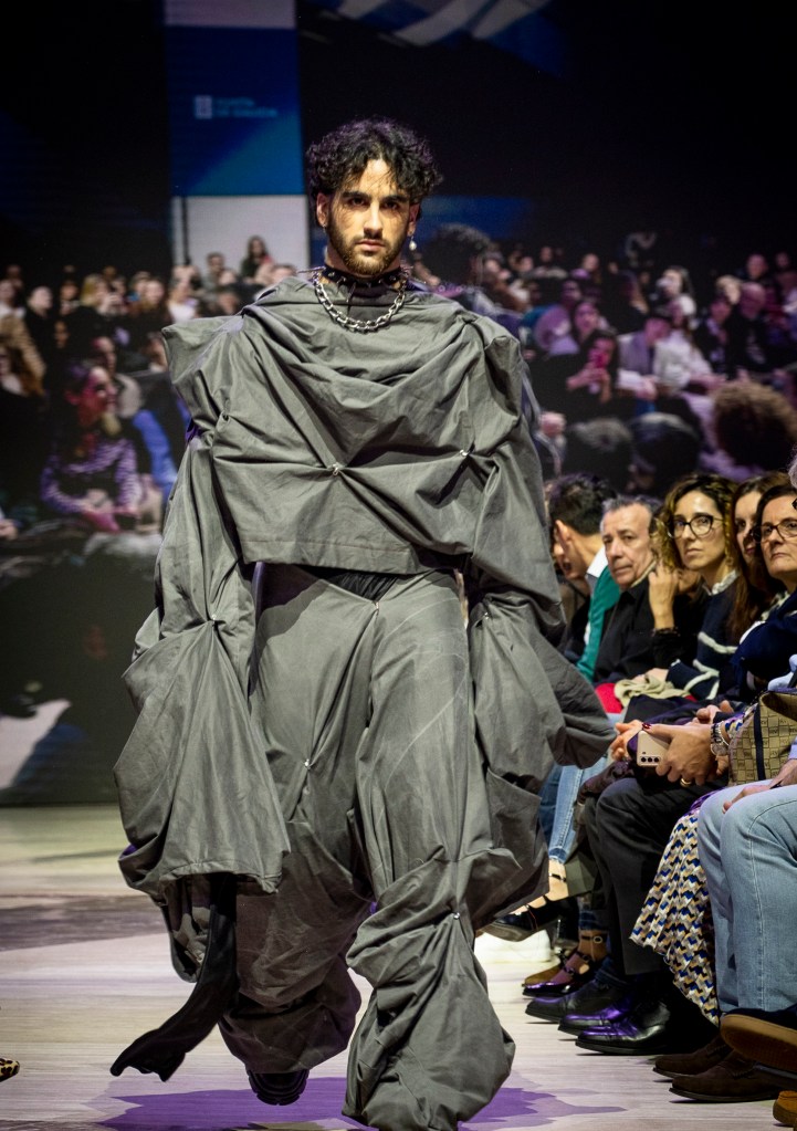 Raquel blanco premio al proyecto de moda más innovador Despunte