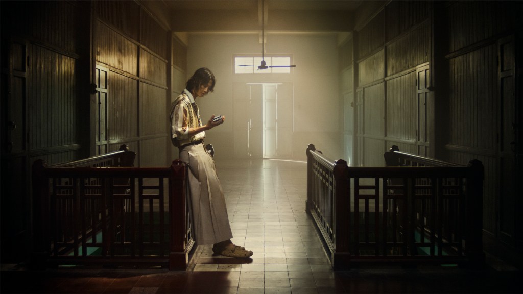 Zara desvela su nueva campaña Studio SS25 con el director creativo y estilista Karl&nbsp;Templer