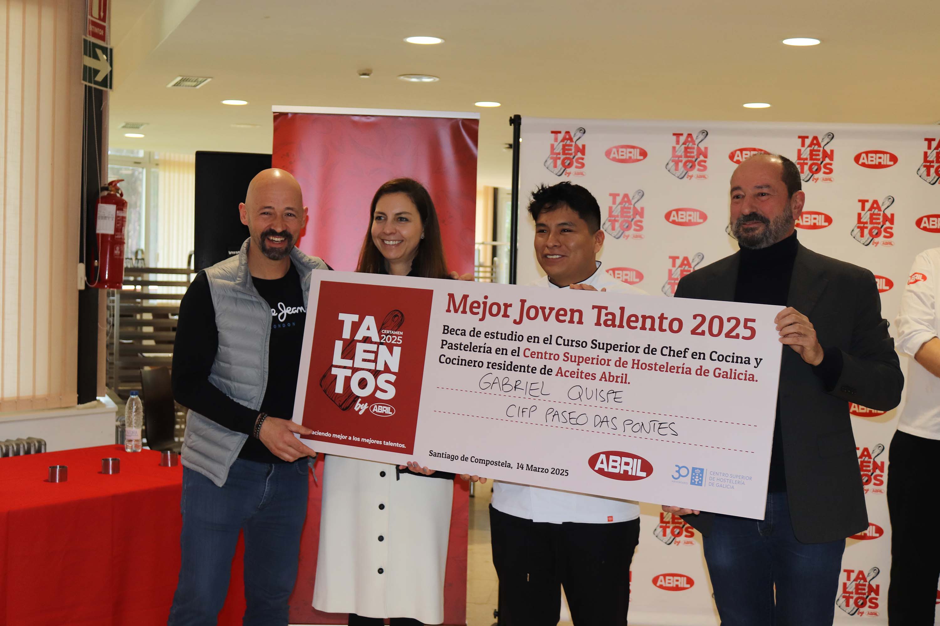 Gabriel Quispe Peña, del CIFP Paseo das Pontes gana la tercera edición de “Talentos by Abril»
