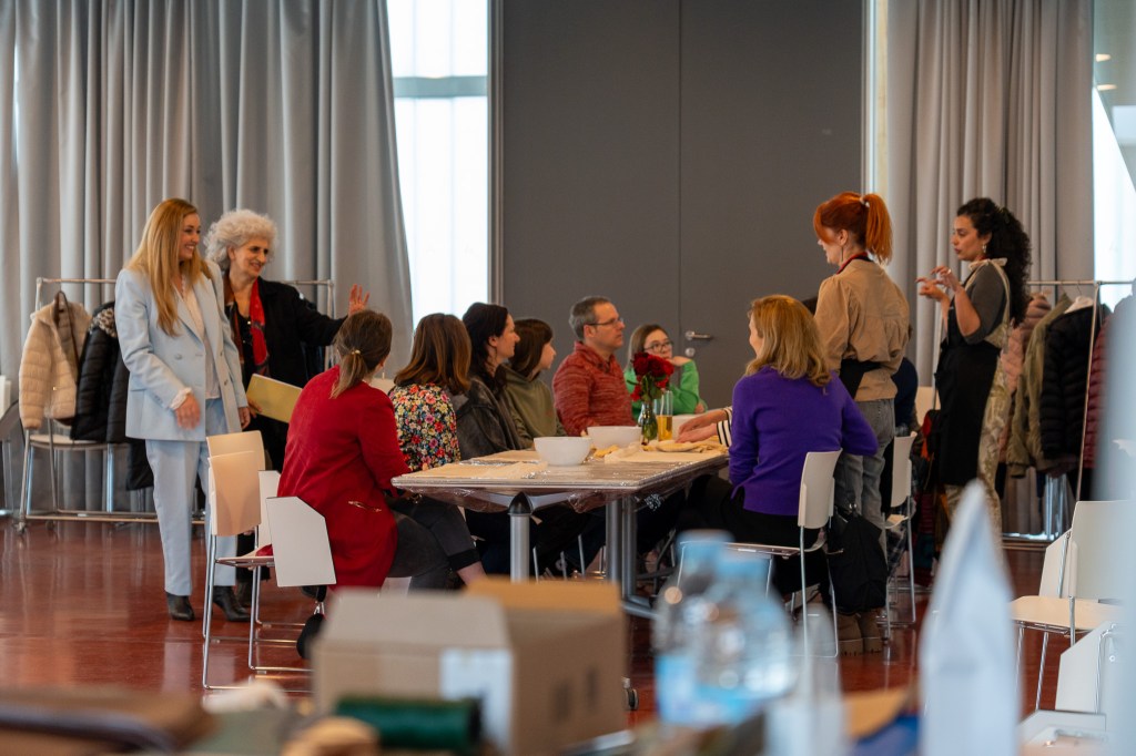 Centos de persoas visitaron a festa da artesanía ‘Oficios en&nbsp;Acción’