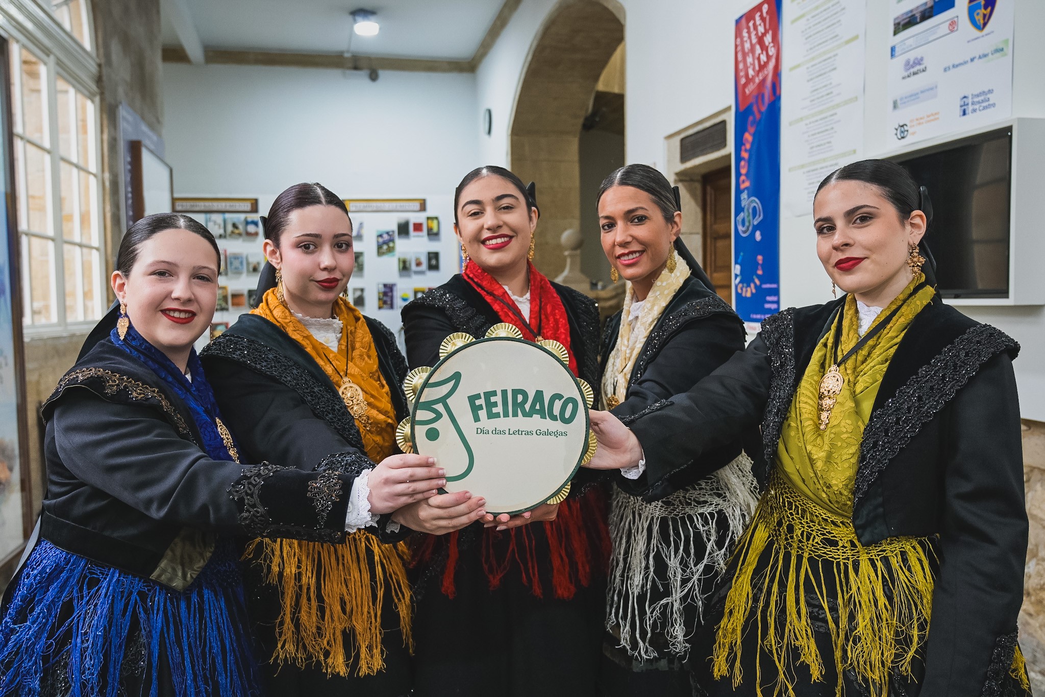 Feiraco honra o Día das Letras Galegas  exaltando o folclore como esencia da nosa cultura