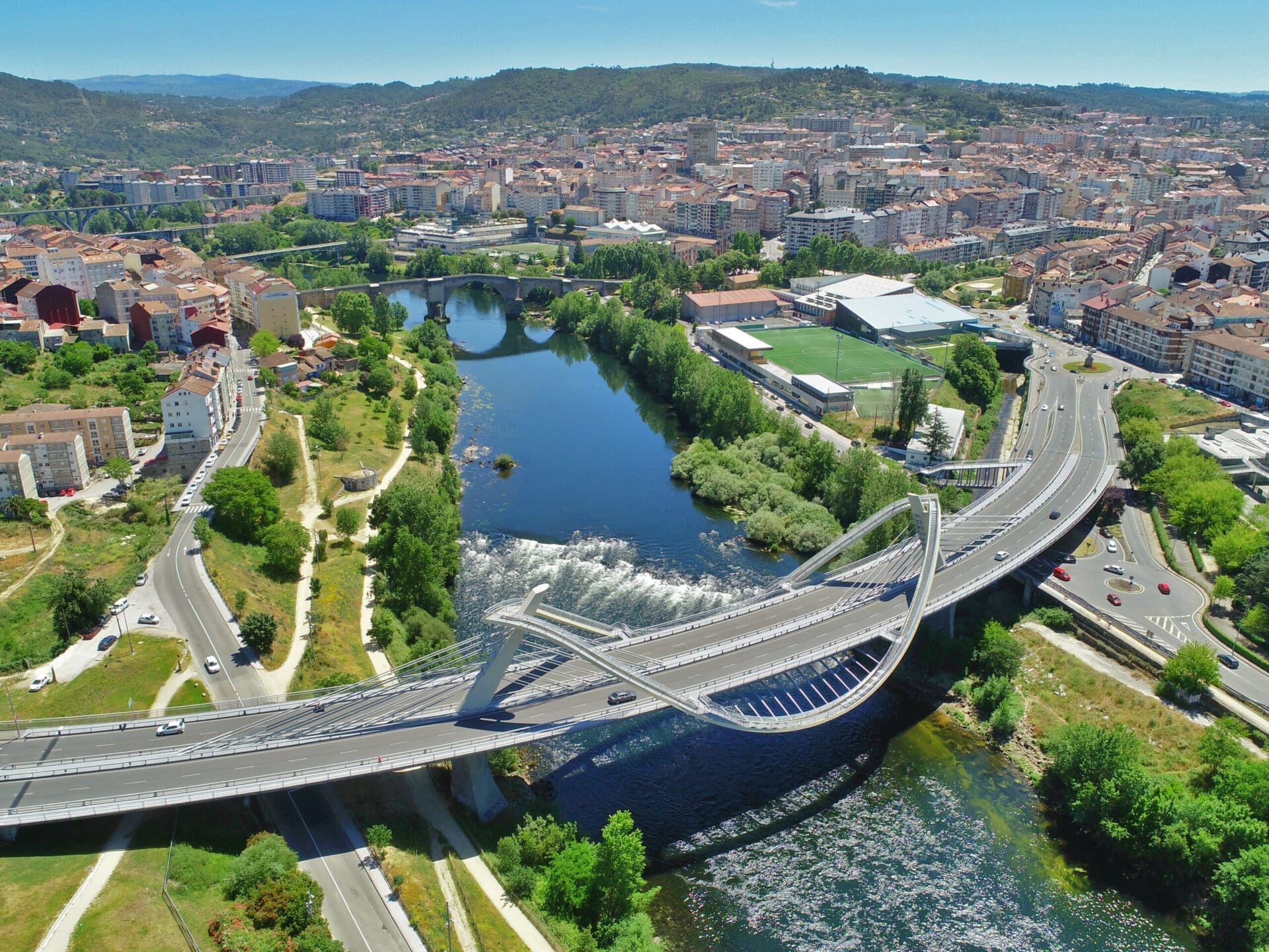 As Festas de Ourense incluirán unha dobre sesión de fogos artificiais desde a Ponte do Milenio