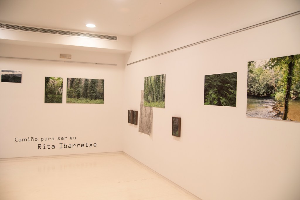 Roberto Verino acolle a exposición Camiño,
para ser eu de Rita&nbsp;Ibarretxe
