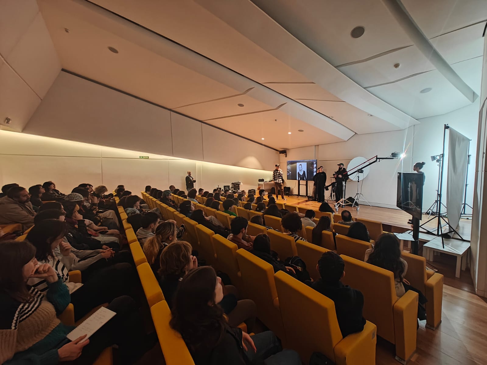 Enfócate 2025 reúne 700 estudantes e consolídase como referencia da fotografía e das artes visuais en Galicia