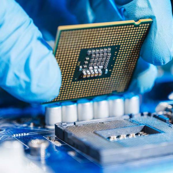 Indra impulsa la soberanía tecnológica con la primera fábrica española de chips críticos en&nbsp;Vigo