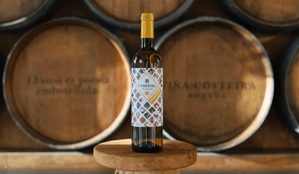 Viña Costeira proclama o seu «Amor de Entroido» cunha edición limitada