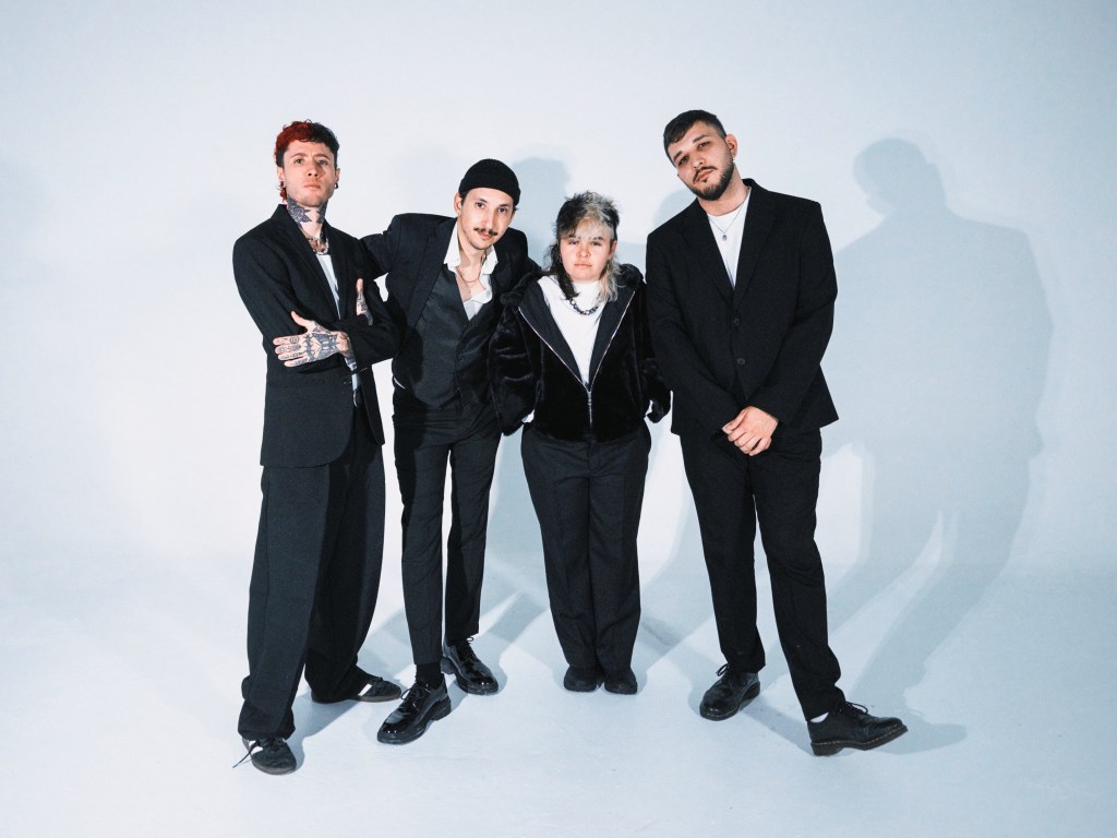 Anabel Lee y Niños Bravos inauguran los Directos Vibra Mahou en Galicia