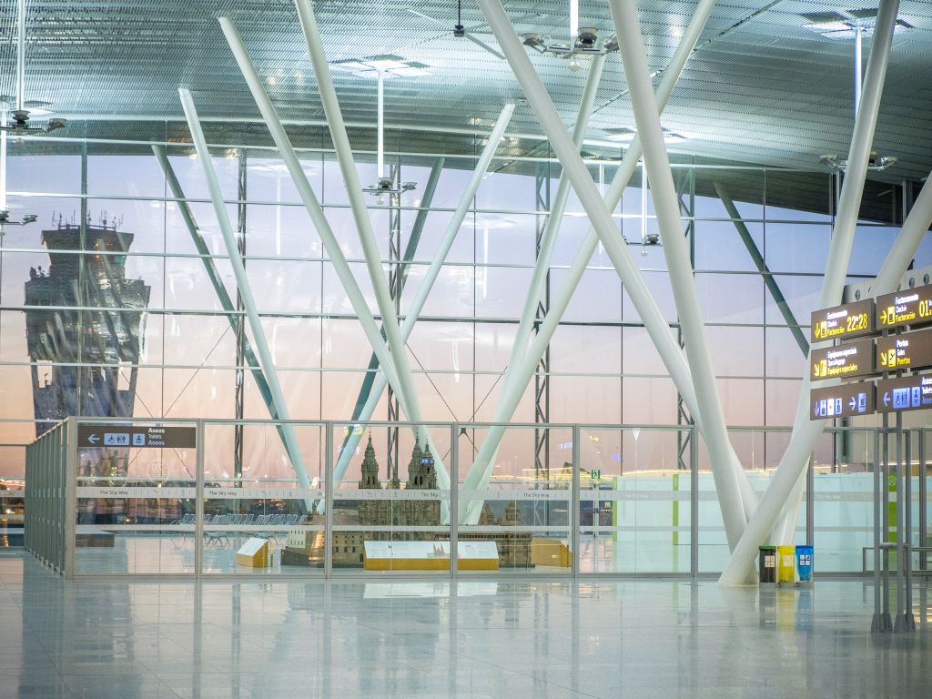 Galicia intenta remontar el vuelo