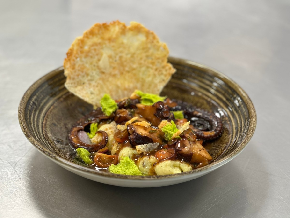 60 estudiantes de centros de hostelería públicos optan a una plaza en la final de la cuarta edición de “Talentos by&nbsp;Abril»