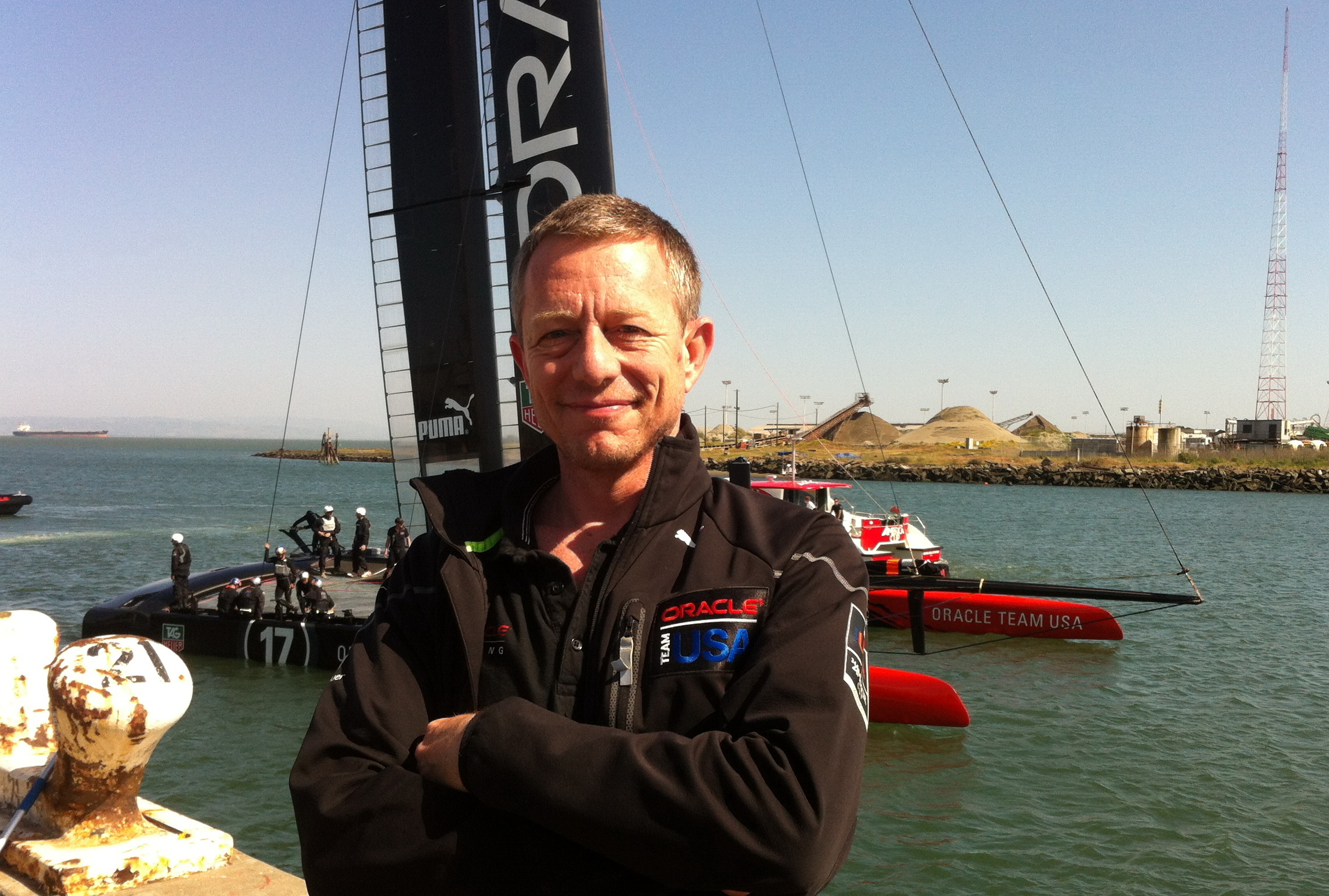 Manuel Ruiz de Elvira, o deseñador de catro barcos gañadores da Copa América, imparte unha conferencia en Ferrol