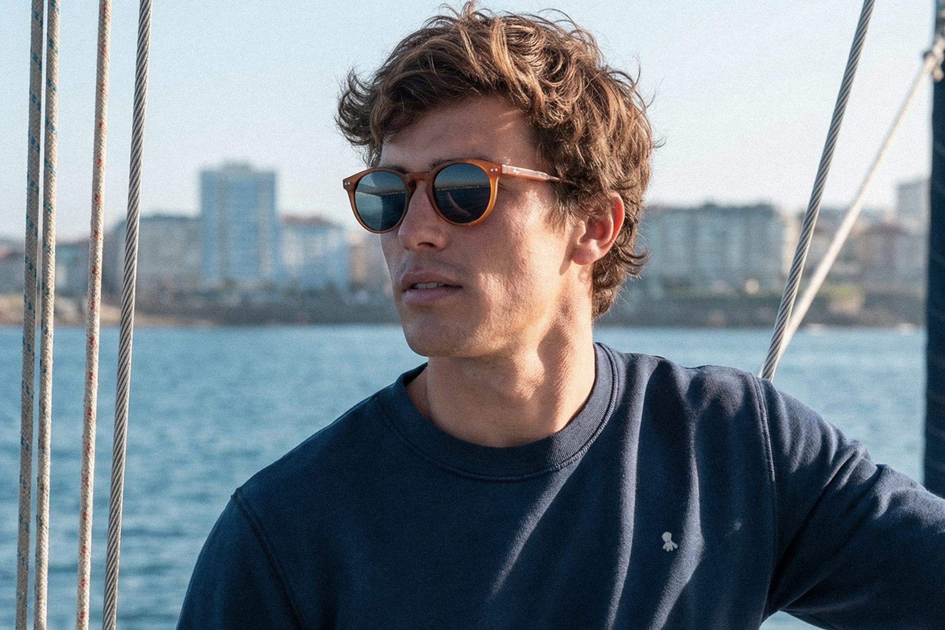 elPulpo presenta las sudaderas esenciales para el verano atlántico