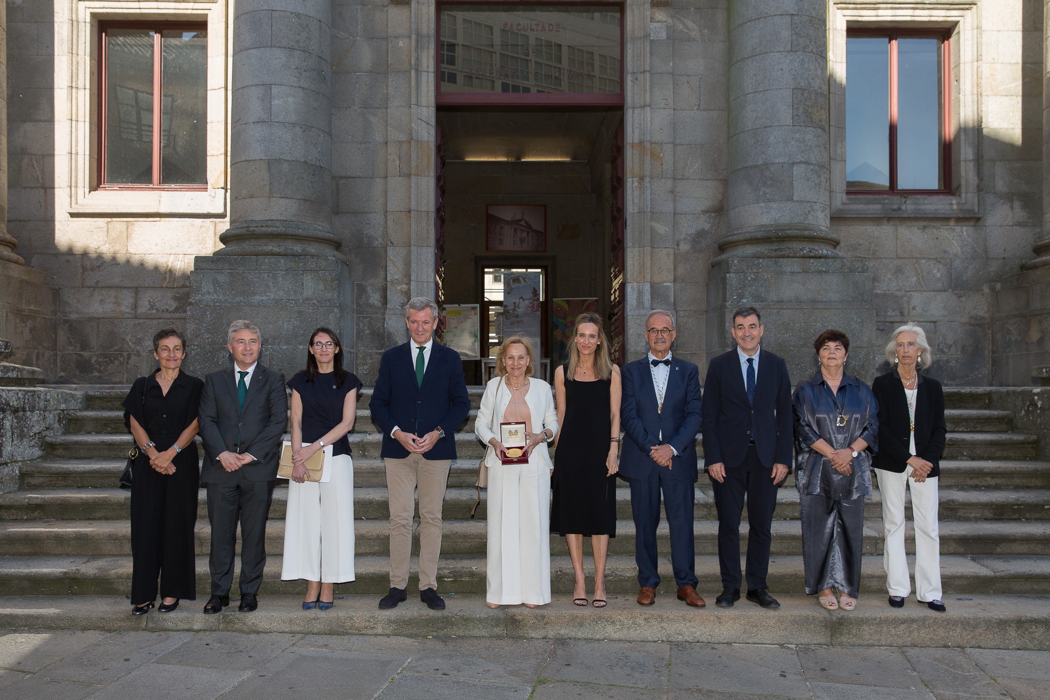 La Real Academia Galega de Ciencias concede su primera Medalla de Oro a la Fundación Barrié