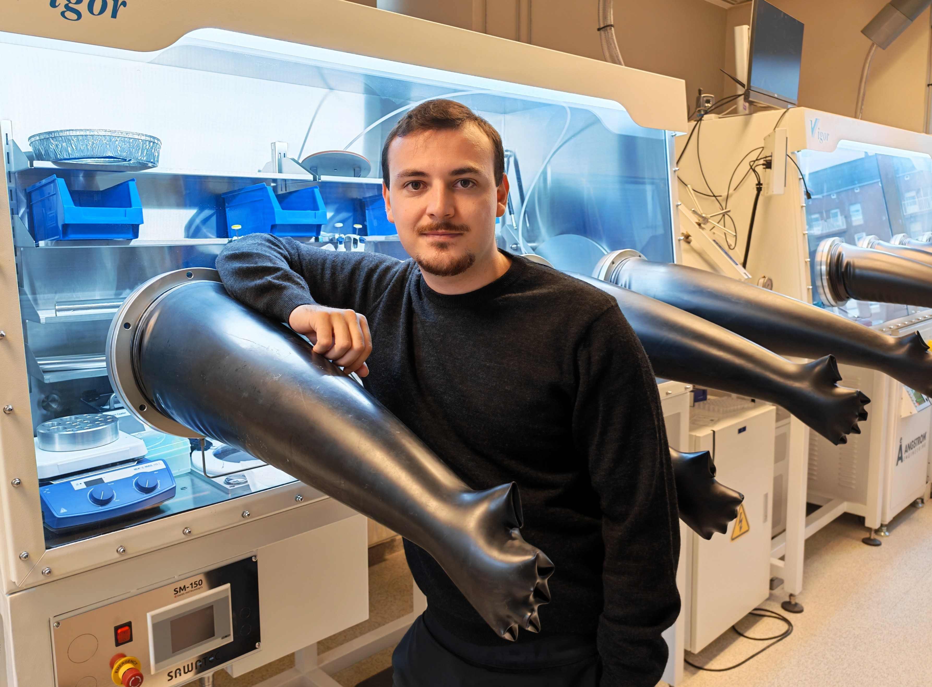 Un estudio del CITENI mide por primera vez cómo cristalizan en milisegundos los polímeros semiconductores