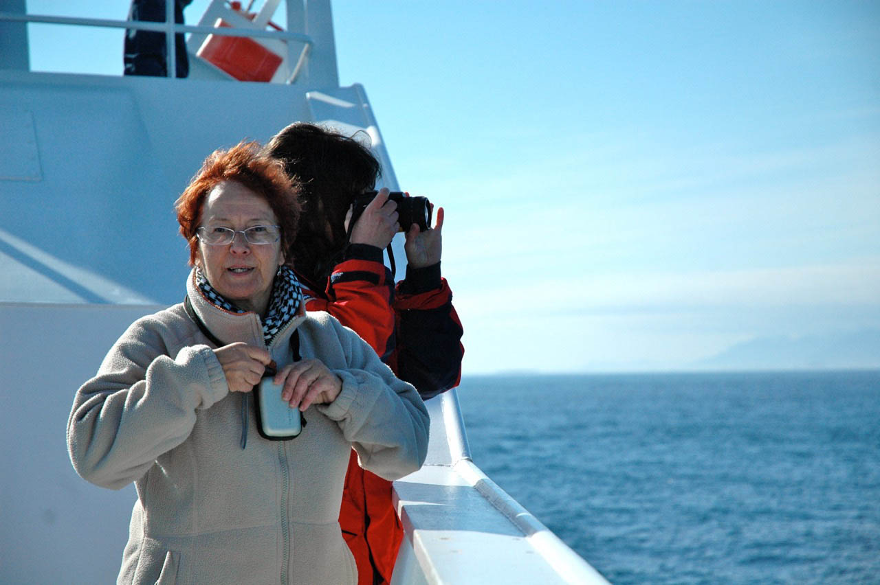 Un libro recupera la trayectoria científica de la oceanógrafa Aida Fernández Ríos